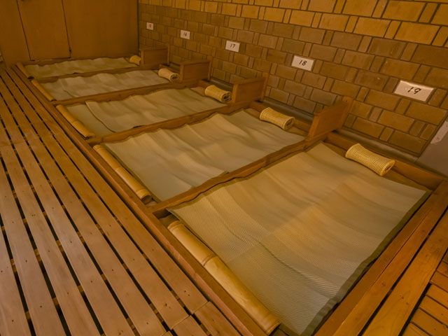 低温サウナ